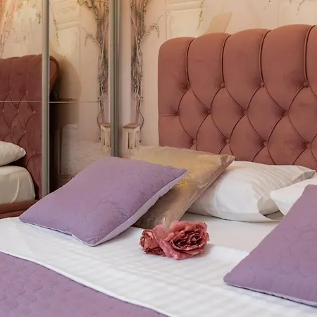 Beachfront Romy With Sauna Appartamento Makarska