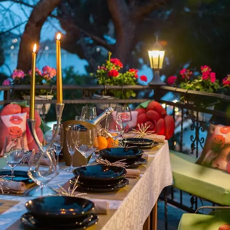 Beachfront Romy With Sauna Apartman