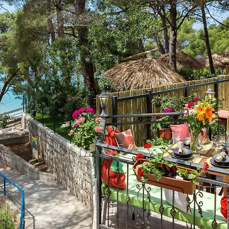 Apartament Beachfront Romy With Sauna Makarska